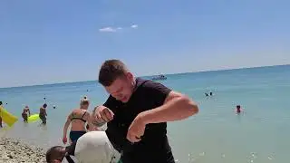 Дикий пляж Геленджика.