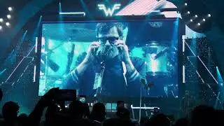 Weezer - Undone (The Sweater Song) - Toronto 9/8/24