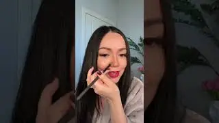 Nose contouring to make it look extra small and upturned