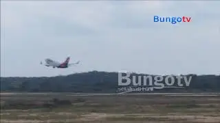 KHABAR JAMBI - HAMPIR 70 RIBU PENUMPANG TERBANG MELALUI BANDARA BUNGO