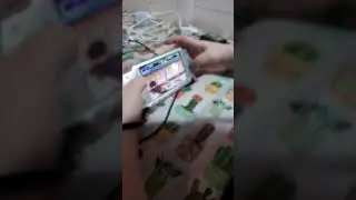Fío jugando a las Tortugas Ninja en la PSP