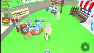 NEW SCAMMER ! (Adopt Me) *MUST WATCH* 🫣