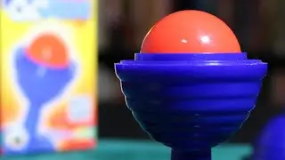 Large Ball and Vase Demo, Ball Disappears and Reappears