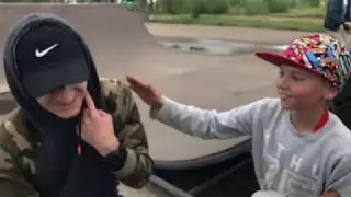 Опасная катка / кручусь в рампе / недоделанный барспин / мальчик на заднем плане / трюки с Витьком