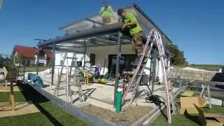 Wie wird ein Terrassendach montiert?