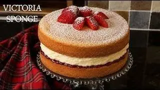 Classic Victoria Sponge Cake 🍰 Easy Recipe