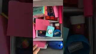 Показываю ￼что у меня внутри шкафчиках? 
