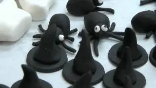 British Baker: How to make Halloween cupcakes with Peggy's Cupcakes