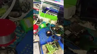 Dead mobile kasay on karay #smartphone #mobilesoftwarecourse #repair #mobileinstitute #automobile