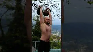 Тренировка с гирей дома 