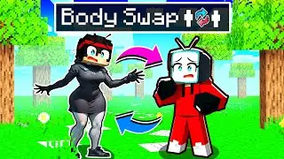 SWAPPING BODIES With TV WOMAN in Minecraft!