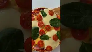 Пицца на тортилье за 15 минут🤌🏽 #pizza #пицца #пиццаза5минут #food #рецепты