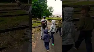 Идем от Бочманово до остановки Учебный камбинат. Переходим железную дорогу на Озёры