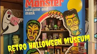 RETRO HALLOWEEN MUSEUM!