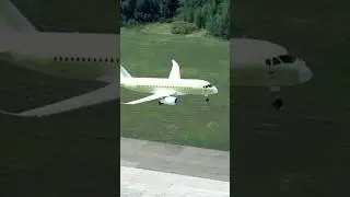 Опытный образец импортозамещённого российского самолета Superjet-100