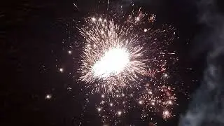 Vuurwerk showtje gegeven 2023-2024, Triplex XB4107 tears of hell, saluut waaier en meer