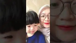 Kiss bunda muah 