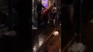 В чём проблема, герцогиня?
