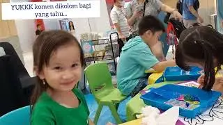 Liburan sekolahku Mewarnai di Mall
