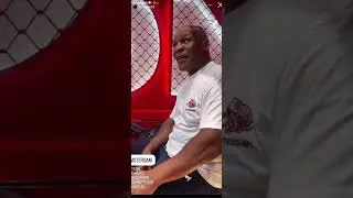 Майк Тайсон посетил Францию и Амстердам 😶‍🌫️🤗 рекламирует Снюс 😺
