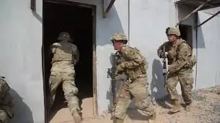 The Adjutant General of Mississippi, Maj. Gen. Janson D. Boyles visits deployed Soldi (2019) 🇺🇸
