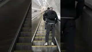 СЕГОДНЯ в МЕТРО #ОлегЗаикин   #Питер #Метро #Чернышевская