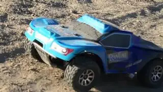 Extrémní RC auto na dálkové ovládání od www.RCkáně.cz