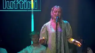 Dania O. Tausen performs 