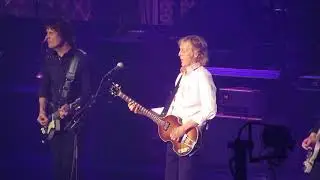 Paul McCartney singing Happy Birthday to You