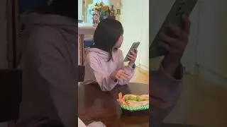 【隠し撮り】これが中一女子の生態！隠しカメラで暴く！