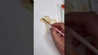 How to paint yellows in watercolor #watercolorpainting #painting #watercoloring #art #watercolorart
