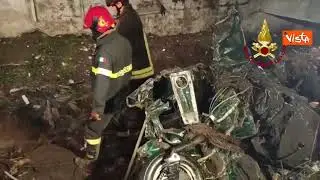Maltempo Campania, i Vigili del Fuoco cercano madre e figlio dispersi dopo una frana vicino Caserta