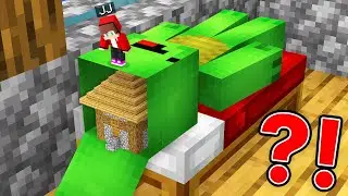 JJ Found a Secret House Inside Mikey in Minecraft (Maizen)