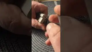 КРАСИВЫЙ КРУТОЙ СЛОЖНЫЙ КЛЮЧ НИЧЕГО НЕ ЗНАЧИТ от слова вообще!!!/