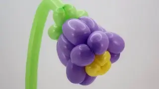 Bluebell flower out of balloons - twisting tutorial
