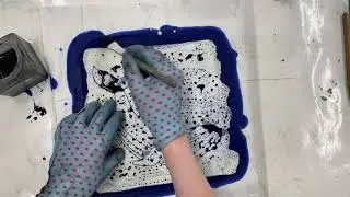 Sgraffito Batik