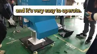 Ultrasonic nozzle vibration machine