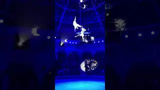Акробатический танец 🪩