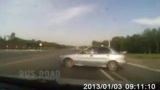 Решила развернуться не глядя...