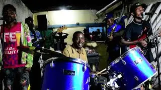 LIVE PERFOMANCE @ WHISKEY BAR KIBARANI