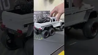 Miniature Mercedes AMG G63 Off Road diecast model car 