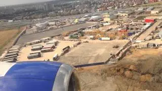 Посадка и система привода колпака капота двигателя при работе реверса на Боинг-737-500 во Внуково.
