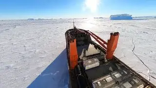Antarctica 360°. Icebergs