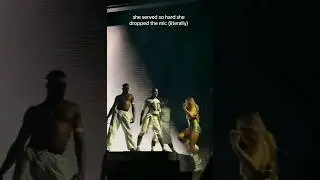 She served so hard she dropped the mic (literally)