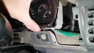 Daewoo Nexia - Устранение дребезжание доски приборов