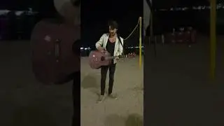 Вы поете великолепно! Вечерняя атмосфера на набережной. Геленджик (2)