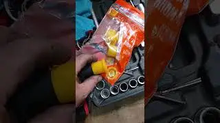замена сайлентблоков рессор прицепа сааз. а так же обслуживание рессор.