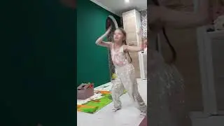 Маша в танцах 