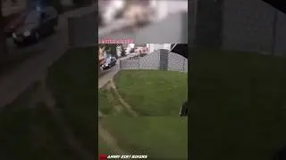 Police chase bikers on sidewalk 
