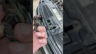 A typical problem with the Volkswagen Tiguan 1.4 TSI engine is the P0016 error. Wear debris attac...